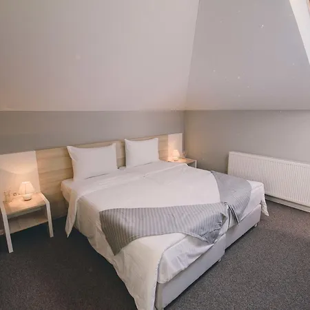 Otel Nova Bentbasa 3*