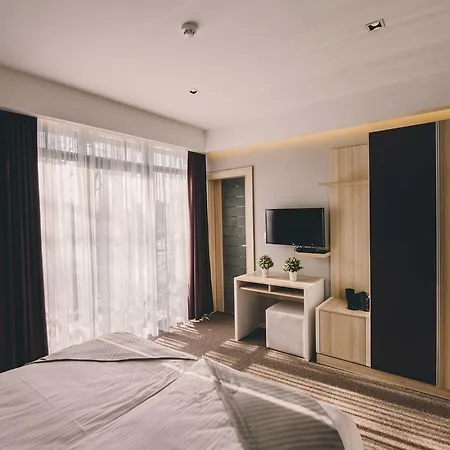 Nova Bentbasa Hotel 3*