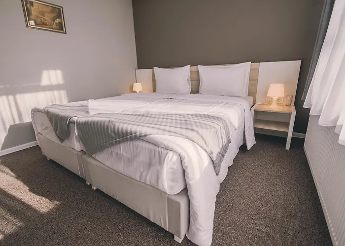 Hotel Nova Bentbasa 3*